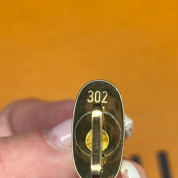 LOUIS VUITTON | Gold Tone Lock and Key #302 - Picture 3 of 3